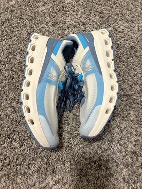 Women’s Light Blue & White Performance Sneakers